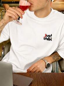 Fractyr 男款「Just Chillin」辣椒前後印花寬鬆T恤，柔軟觸感白色休閒街頭風，復古食物圖案 - 白色 - 查看 6