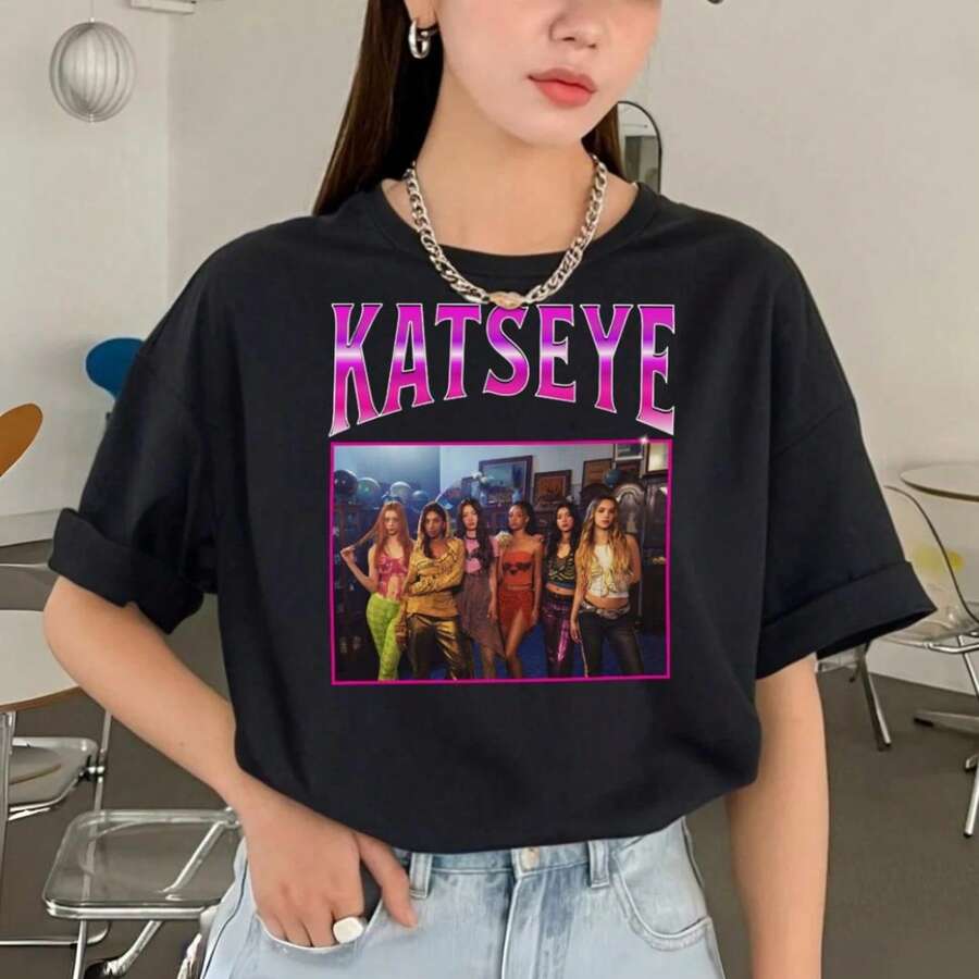 Katseye Retro Vintage Tee: Korean Pop Group Merch - Black - View 1