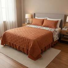 3-Piece Bedding Set: Double-Sided Printed Comforter With Bed Skirt + 2 King Size Pillowcases - 阿爾巴/謝德倫 - 查看 4