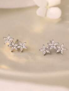 1 Pair S925 Sterling Silver Zirconia Inlaid 3-Flower Stud Earrings, Women's Light Luxury Niche Exquisite Elegant High-End Accessory, Sweet Gentle Atmosphere, All-Season Suitable Floral Ear Jewelry Gift - Flowers - View 6