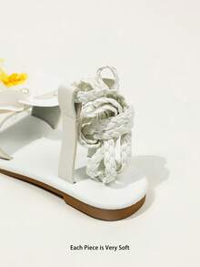 Girls' Summer Flat Sandals With Woven Ankle Strap, Pearl Flower Decoration, Beach Shoes - White - View 9