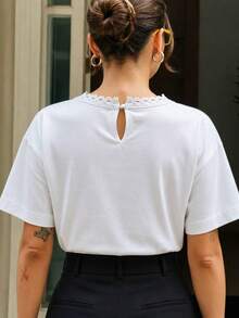 Youmi Clothing 女款夏季時尚白色針織圓領蕾絲飾邊上衣，針織面料收腰修身 T-Shirt 上衣，適合日常、辦公室、海灘、休閒出遊/約會 - 白色 - 查看 10