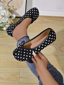 2026 Spring/Autumn New Toe Separator Shoes, Polka Dot, Tabi Shoes, Women's Flat Low Vamp Ballet Shoes, Slip-On Fashion Granny Shoes - Black and White Polka Dots - View 7