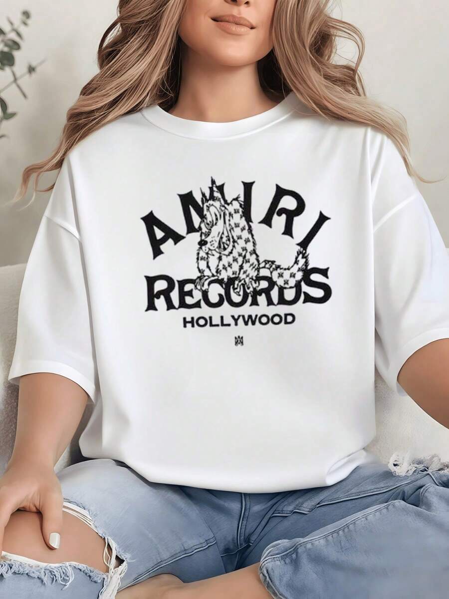 An Artistic Depiction Of A Cat Formed By Geometric Patterns Conveys A Fusion Of Urban Creativity And Musical Energy, With Large Lettering That Evokes Modern Youth Culture. A Comfortable, Casual Women's T-Shirt For Everyday Wear. - 白色 - 查看 1