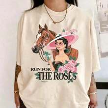 Run For The Roses Kentucky Derby T-Shirt, Vintage Derby Day T-Shirt, Horse Racing Party Outfit, Ladies Derby Hat Top, Y2K Graphic Print Short Sleeve T-Shirt For Women, Casual Streetwear Tops, Summer Short Sleeve Tops, Stylish Women's T-Shirts, Comfortable - 杏色 - 查看 1