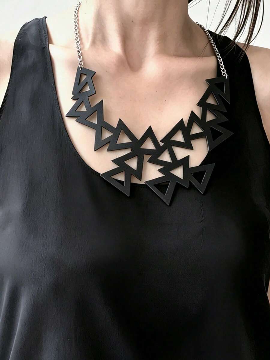 1pc Dark Hollow Triangle Geometric Black Double-Layer PU Leather Pendant Necklace, Fashionable Party Versatile Niche Accessory - Black - View 1