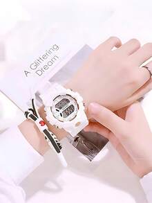Beli 1 Gratis 1, 2pcs/Set Jam Tangan Olahraga Digital, Jam Tangan Elektronik, Tali Silikon Multifungsi untuk Pelajar, Set Kronograf Kasual Luar Ruangan Warna Permen, Hadiah Ideal untuk Pemakaian Sehari-hari - Hitam - View 9