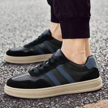 Zapatos casuales unisex, tallas 36-45, zapatos casuales para mujer y zapatos deportivos para hombre, zapatos planos con cordones de suela suave, zapatos cómodos y ligeros para hombre para uso diario, zapatillas de entrenamiento alemanas de cuero vacuno de corte bajo y talla grande para hombre, zapatos casuales blancos con bloques de color, zapatos deportivos casuales de moda. - negro' - Ver 6