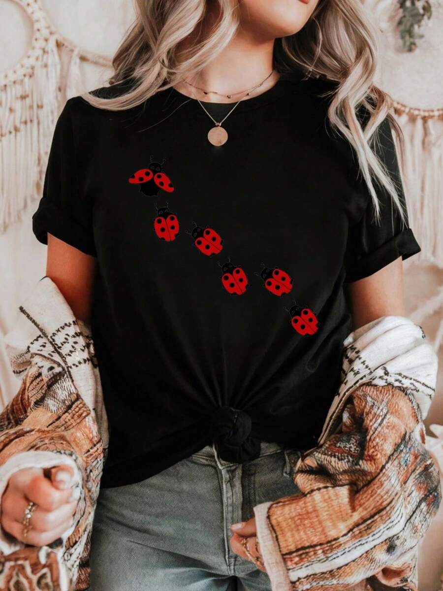 Blusa de Mujer de Manga Corta y Cuello Redondo - Estampado de Mariquita (Compatible con Mariquita) - Tejido de Alta Elasticidad para Primavera-Verano-Otoño - Uso Casual y Semi-Formal - Base de Color Sólido con Estampado de Insecto - Lavable a Máquina - Estilo Y2K y Estilo Maduro - Negro - Ver 1