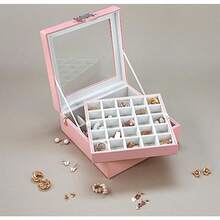 Glenor Co Organizador de pendientes - Caja/estuche/soporte clásico de 50 compartimientos para pendientes, anillos, collares, joyería, brazaletes o colecciones - 2 capas con pequeños compartimentos y - parte superior de vidrio rosa suave - Ver 5