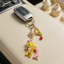 MINISO My Little Pony Fluttershy 好運符號鑰匙圈，可愛小馬迷你公仔包飾吊飾，附金色調夾扣鉤，背包錢包配件，開學季禮物 - 樣式 1 - 查看 4
