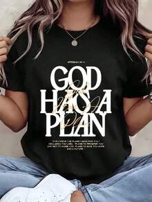 Women's T-Shirt With 'God Has A Plan' Bible Verse Print, Round Neck, Casual Loose Fit For Everyday Wear, Gift Idea, 220g, Suitable As A Gift. Women's T-Shirt. Blouses>Elegant. Boho Chic, Soft, Breathable And Comfortable Women's Top, Ideal For Spring, Summer And Autumn, Perfect For Vacations, Travel And Everyday Wear. - 黑色 - 查看 1