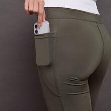guang zhou mi qian shang mao Menodora  Sport Shorts biker de cintura ancha con bolsillo de móvil lateral - verde militar - Ver 5