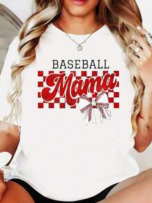 "Baseball Mama" T-Shirt With A Red Plaid Pattern And Baseball Bow Print For Game Day And Independence Day Celebrations. "Mama" Style. Suitable As A Gift. Women's T-Shirt. Elegant Blouses. Boho Chic. Soft, Breathable, And Comfortable Women's Top, Ideal For Spring, Summer, And Fall, Perfect For Vacations, Travel, And Everyday Wear. - 白色 - 查看 2