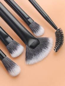 ronshadow Bộ 5 cọ trang điểm, bao gồm cọ quạt highlight, cọ tán kem nền vát cạnh, cọ phấn phủ lớn, cọ tán phấn mắt cỡ trung bình, lược chải mi, bộ dụng cụ trang điểm đầy đủ cho người mới bắt đầu. - Nhiều màu - Xem 7