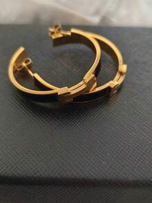 2pcs Elegant H-Shape Hoop Earrings, Titanium Steel Material, Suitable For Daily, Work And Formal Occasions - H-shaped Earrings - View 6