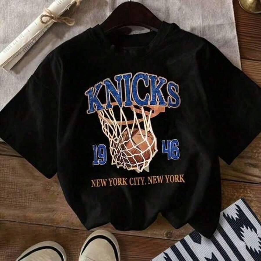 Young Boy's Girl's Knicks Basketball Cotton Graphic Tees, Boys Summer Clothes Tween Clothes Summer Shirts, New York Knicks Basketball Design T - Shirt, 'KNICKS' Blue Orange Text With 19 & 46, NYC New York City Orange Text, Basketball Through Hoop Graphic, Casual Sports T - Shirt For FansRelaxed Plus Size T-Shirt Niños 8 A 10 Años Summer Tops, Family Matching Outfit Adult And Children's Sizes Sports Fan Gift - 黑色 - 查看 1