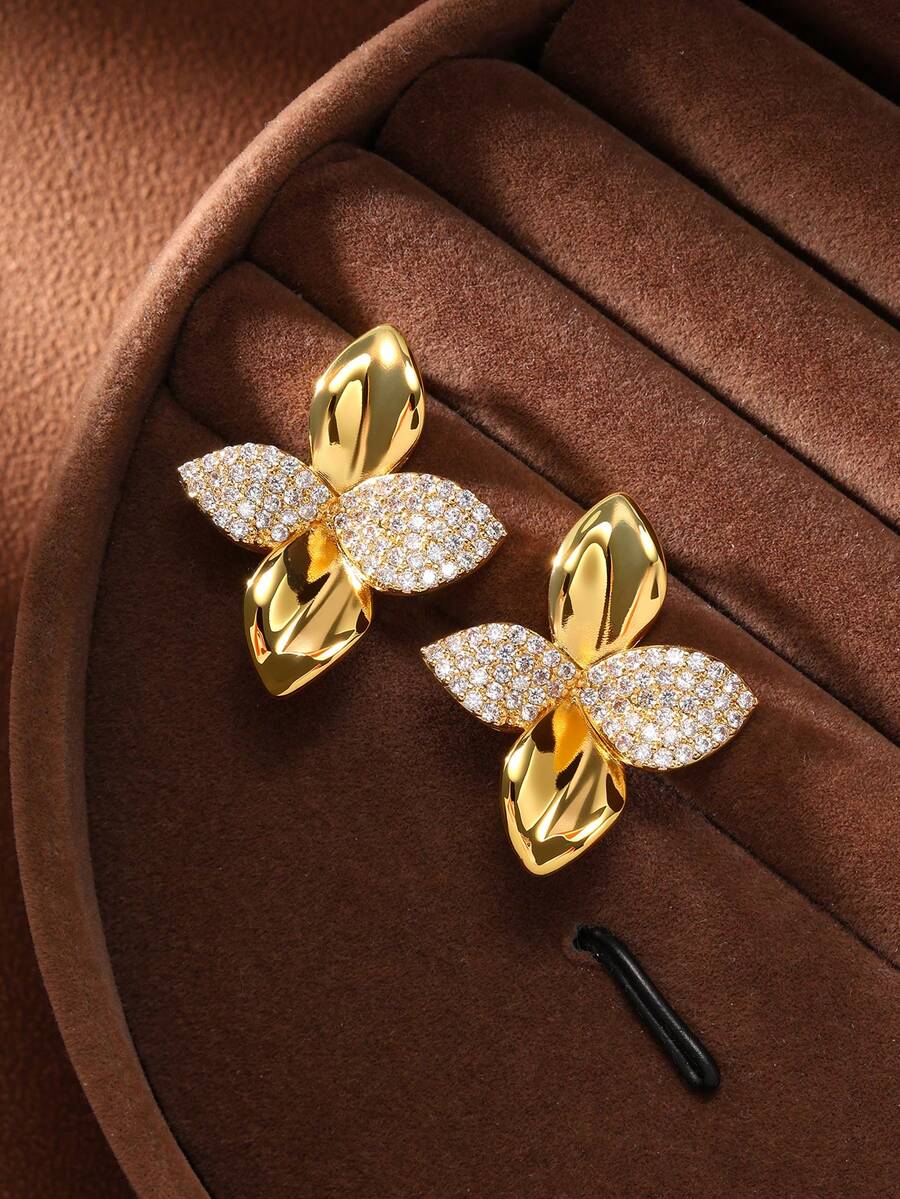 rakol 2pcs Minimalist Copper Butterfly Stud Earrings, Suitable For Daily Wear - Four Leaf Clover - View 1