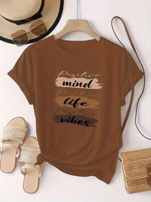 The Letter Prints With Visual Expressions Of Self-Motivation, Such As "Positive Mind," "Positive Life," And "Positive Vibes," Are Modern And Fashionable. This Simple And Versatile Women's Short-Sleeved T-Shirt With A Round Neck Is Suitable For Leisure, Travel, Vacations, And Other Activities. 2CBJ - 棕色 - 查看 2