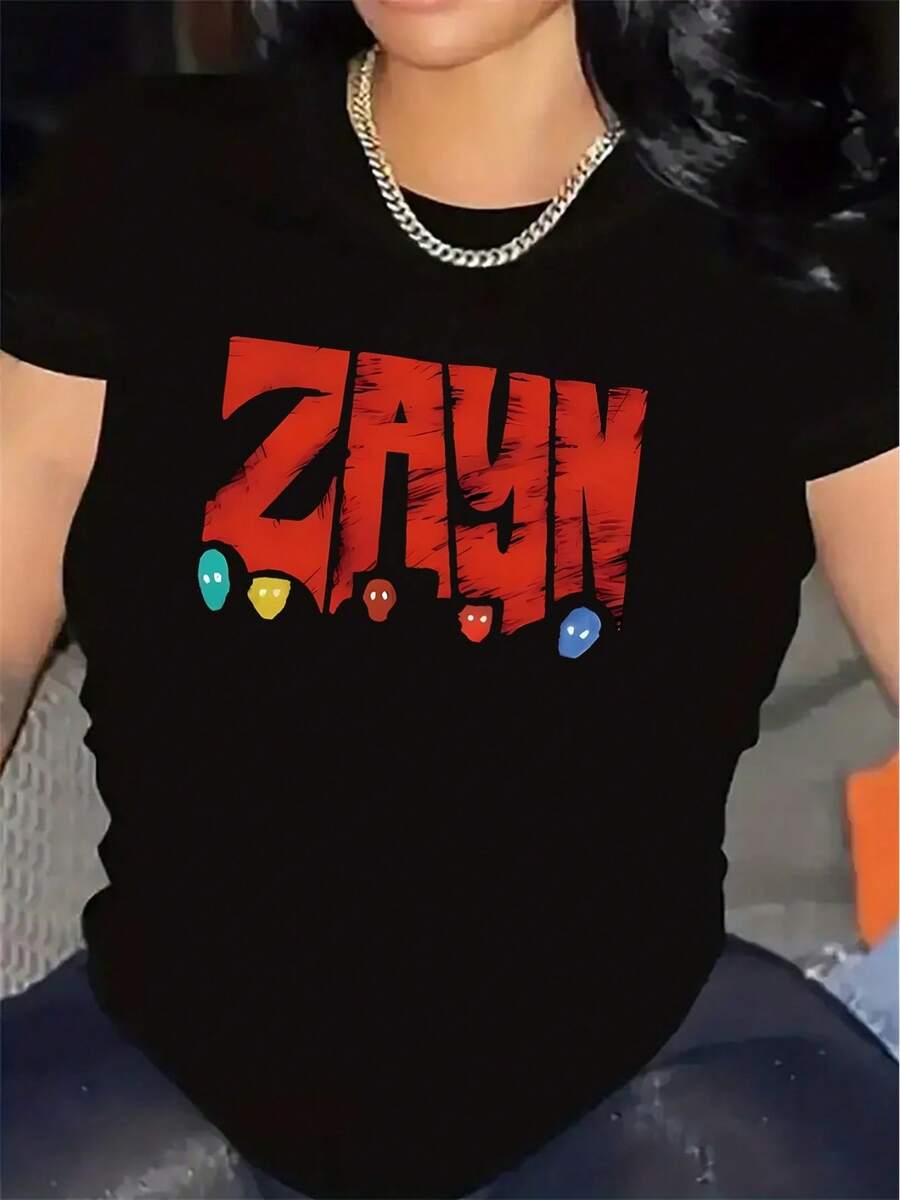 Casual Short-Sleeved T-Shirt, Suitable For Lounging At Home Or Dining Out. Made From Durable, Easy-To-Wear, And Comfortable Fabric, It Features Eye-Catching Graphic Designs And Shimmering Details, Making It Perfect For Everyday Wear. It Can Also Be Paired With Elegant Party Outfits, Stylish T-Shirts, Blouses For Curvy Women, Prom Skirts, Or Casual Wear. - 黑色 - 查看 1