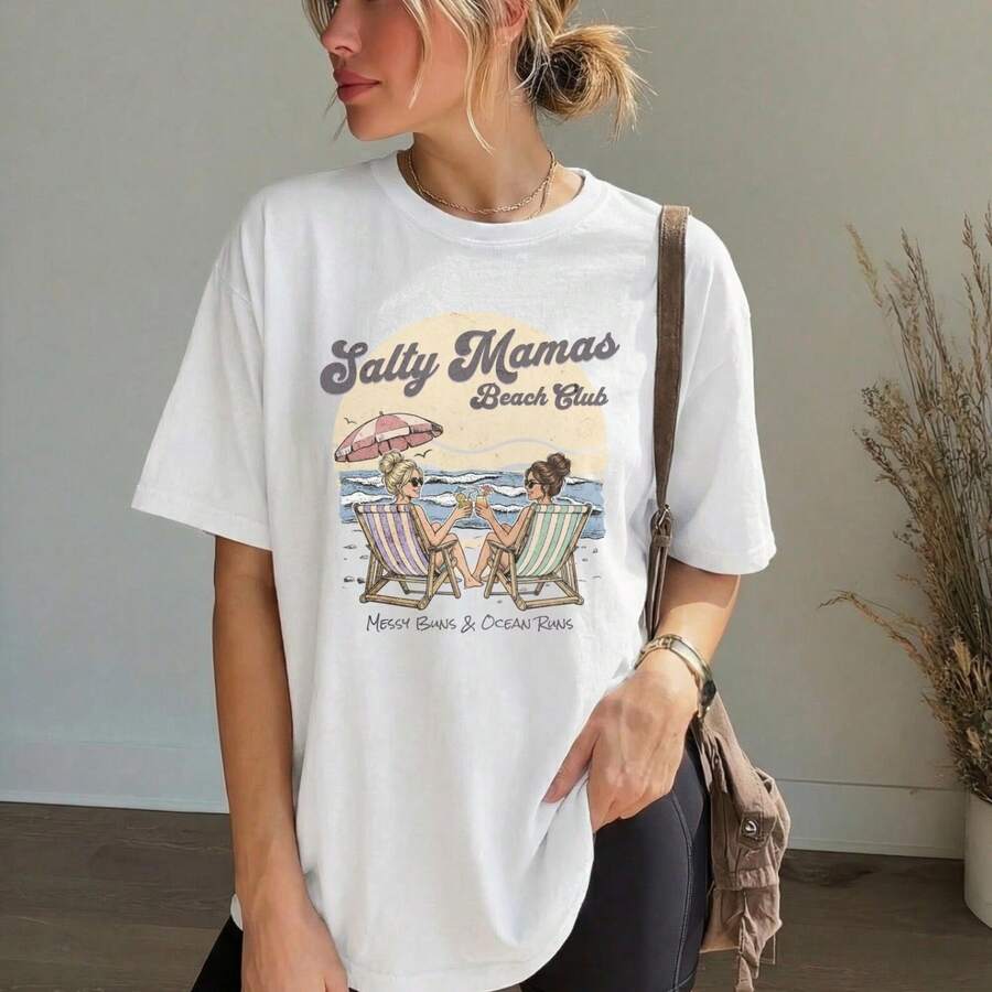 Salty Mamas Beach Club S1Hirt Retro Coastal Mom Messy Bun Ocean Runs Graphic Bella C1Anvas T1S1Hirt Summer VaC1Ation Rel Mom Gift S1Hirt220G Man Al1 Godn Spine, 220G A1DA For Stability. The Styling A1DA1 Is Suitable For All Identities, Both Male And Female. Fabric S 1 Fabric C 1ality, Practical In Any Combination A1JE, Soft To The Touch But Designed For Permanence. Fresh Blouses, Fall Suits, VaC1Actions, Mexican Themed, 2026 World Cup Themed Dresses - 白色 - 查看 1