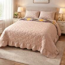 3-Piece Bedding Set: Double-Sided Printed Comforter With Bed Skirt + 2 King Size Pillowcases - 寶石紅/米色 - 查看 4