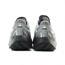 Adidas 春夏透气男女通用休闲运动跑步鞋 JS3712 - 金屬銀/灰色/深灰色 - 查看 4