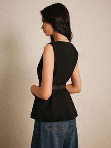AYYPoéselle Chaleco de algodón para mujer con cinturón, diseño de cintura ceñida, bajo asimétrico, botones metálicos, de una sola hilera, sin mangas, blazer casual, negro, para usar en verano, atuendo de negocios para el verano, blazer mono para mujer, atuendo de trabajo, camisa abotonada, estilo retro para vacacionesAYY - Negro - Ver 6