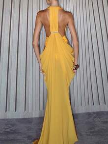 Vestido de mujer elegante de punto amarillo con tirantes finos y espalda descubierta, ligeramente elástico, adecuado para uso en fiestas, bodas y primavera - Amarillo - Ver 5