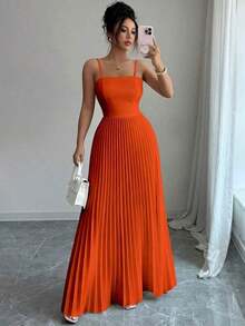 Vestido largo de mujer de unicolor, plisado, elegante, con cintura ceñida y tirantes, adecuado para fiestas y salidas - Amarillo claro - Ver 7