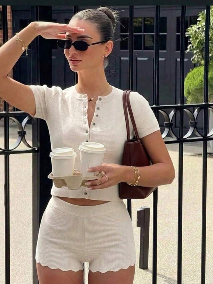 Conjunto de 2 piezas de verano para mujer - Top de punto y pantalones cortos, conjunto de vacaciones - blanco lechoso - Ver 1