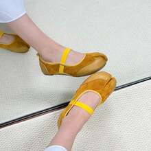 Women's New Split-Toe Beanie Shoes, Red Casual Flat Mary Jane Shoes With Cross Straps Zapatos Comodos De Mujer Zapatos De Mujer Sandals Sandals For Women Women Sandals Summer Closed Toe Sandals Jelly Sandals Women Polka Dots Hollowed-Out Summer Elegant 4th Ofjuly Outfit Checkered Embroidery - 黃色 - 查看 8
