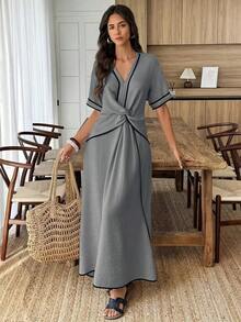 Vestido de manga corta color albaricoque con ribete en contraste negro, para usar en primavera/verano de vacaciones - Celeste - Ver 9