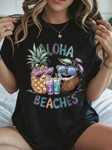Elegant And Casual Women's Short-Sleeved Summer Top With A Pineapple And Coconut Print, Perfect For An Aloha Beach Getaway. Features Sunglasses And Drinks. Ideal As A Gift. This Women's Top Is Stylish, Boho Chic, And Soft, Breathable, And Comfortable, Making It Perfect For Spring, Summer, And Fall. Ideal For Vacations, Travel, And Everyday Wear. - 黑色 - 查看 1