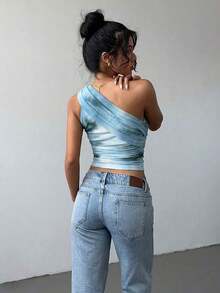 Blusa de hombros descubiertos sin mangas con estampado de teñido anudado, estilo Y2K, de corte ajustado y fruncido con lazo delantero - Azul - Ver 2