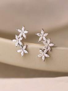 1 Pair S925 Sterling Silver Zirconia Inlaid 3-Flower Stud Earrings, Women's Light Luxury Niche Exquisite Elegant High-End Accessory, Sweet Gentle Atmosphere, All-Season Suitable Floral Ear Jewelry Gift - Flowers - View 9