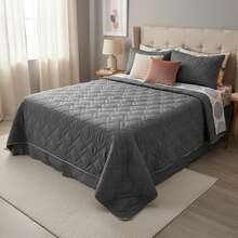 3-Piece Bedding Set: Double-Sided Printed Comforter With Bed Skirt + 2 King Size Pillowcases - 五彩紙屑/牛津 - 查看 4