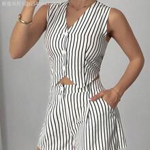 MewMuse.  Elenzya Conjunto de 2 piezas de top sin mangas y shorts a rayas de tela arrugada rosa y blanco, adecuado para mujeres de 20 a 35+ años para uso diario, ir al trabajo, Año Nuevo, temporada escolar/graduación, ropa de vacaciones (estampado aleatorio) - Rosa - Ver 2