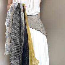 A Japanese-Style Vintage Linen Floral Scarf For Women, Suitable For Layering As A Hip Wrap, Paired With A Skirt, Or As A Triangular Headscarf Or Waist Accessory - 黃色條紋三角巾 - 查看 1