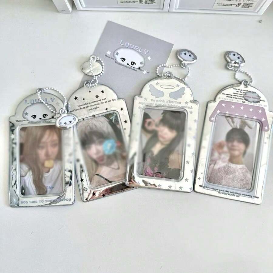 1 pieza Llavero porta-fotocarta espejo plateado Y2K, marco de foto acrílico con patrón de ángel & estrella para tarjetas de ídolos de 3", colgante protector de fotocarta estético con cadena de cuentas para decoración de mochila & colección de fans, vuelta a la escuela - Funda para tarjeta - Ver 1