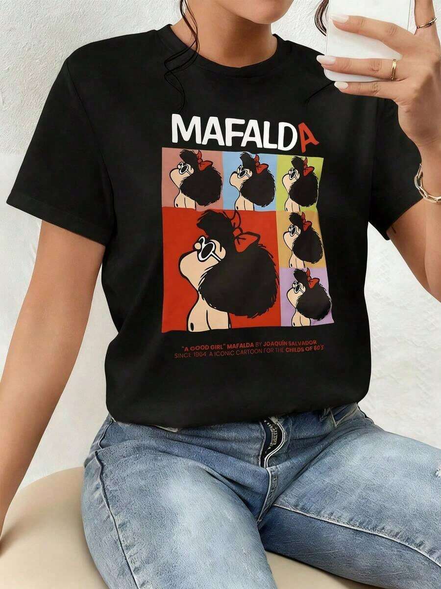 Art T-Shirt, Colorful Figure Showing A Girl With A Red Bow Representing Curiosity And Reflections On Modern Life In Multiple Panels, Women's T-Shirt With Double Print, Fun And Comfortable For Everyday Wear - 黑色 - 查看 1