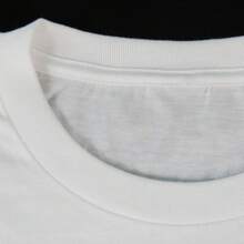 Camiseta Unisex Blanca de Algodón Grueso con Estampado del Álbum de Queen, Estilo Retro Vintage para Fanáticos de la Música, Ropa Casual de Uso Diario - Blanco - Ver 3