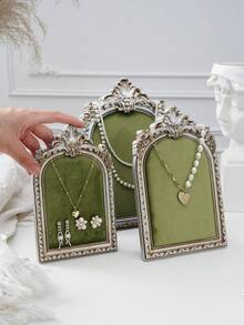 1 Buah Stand Pajangan Perhiasan Beludru Ukir Perak Gaya Eropa, Bahan Resin untuk Penyimpanan Perhiasan di Dalam Ruangan, Stand Pajangan Kalung, Rak Pajangan Perhiasan Pernikahan, Rak Pajangan Aksesori Toko Perhiasan, Bingkai Foto Perhiasan, Cocok untuk Dekorasi Lembut Meja Anak Perempuan, Pajangan Jendela, Meja Rias, Ornamen Dekorasi Meja Kamar Tidur, Properti Latar Belakang Fotografi Perhiasan, Rak Pajangan Perhiasan - Perak - View 12