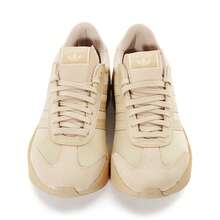 Adidas 男女通用休闲厚底舒适运动鞋 JS3623，适合春秋季穿着 - 魔力淺褐色/金 - 查看 3