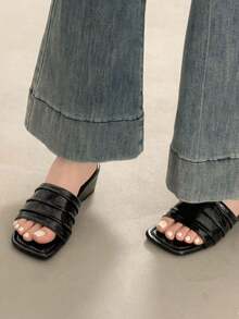 manjingfu Ladies' Casual Thick-Heeled Sandals Feature An Asymmetric Pleated Design, Paired With Open-Toe High-Heeled Slippers; Anti-Slip Slippers, - Black - View 3