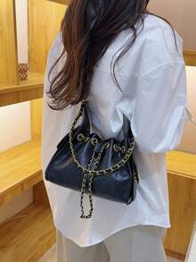 1pc Fashion Personalized Women's Crossbody Bag, PU Leather Material, Street Chain Shoulder Bag, Metal Eyelet Decor, Suitable For Outings, Gatherings, Commuting And Other Occasions. Women's Gift, Shopping, Work, Dating, Office, Travel - Black - View 4