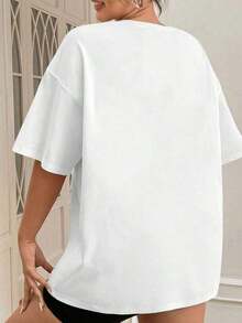 1 Oversized T-Shirt With A Large Print, White T-Shirt With A "Rockin' Around The Christmas Tree" Design, Country-Style Christmas T-Shirt, Retro Western Christmas T-Shirt, Cowboy-Style Family T-Shirt, Comfortable, Crew Neck, Versatile, Perfect For Outdoor Activities. Cotton T-Shirt. - 白色3 - 查看 8