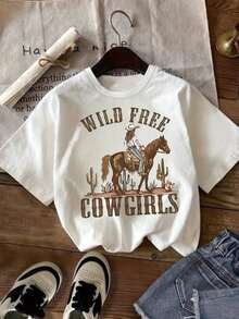 Fashion Fashion Fashion NEW Women's White T-Shirt With "WILD FREE COWGIRLS" Print, Western Retro Style With Cowboy Inspiration And Boho Chic Touches. Ideal For A Free, Natural And Personality Look During The Spring-Summer Season. Vintage Street Style Unisex Loose Cotton Short Sleeve Crew Neck T-Shirt - 白色 - 查看 1