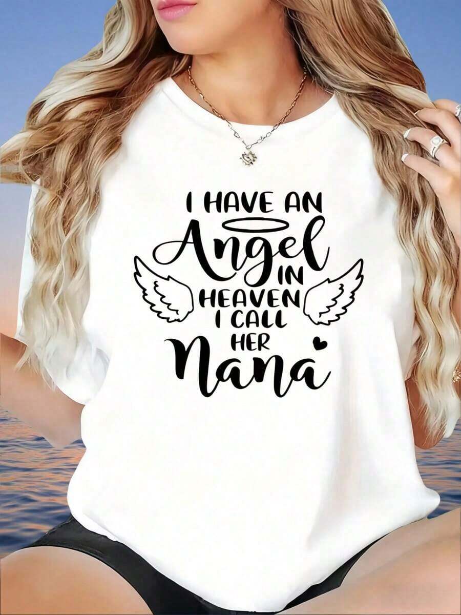 Plus Size T-Shirt, Short Sleeve, "I Have An Angel In Heaven, I Call Her Nana", Women's T-Shirt, Lovely Gift For Grandma, Memorial T-Shirt For Mom And Grandma With Wings And Halo Design, Women's T-Shirt, 220g, 100% Cotton - 白色 - 查看 1