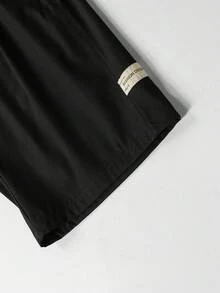 Vancamel Pulse 男士寬鬆輕量透氣運動短褲，簡約百搭時尚運動休閒褲，適合日常通勤、健身與運動 - 黑色 - 查看 3